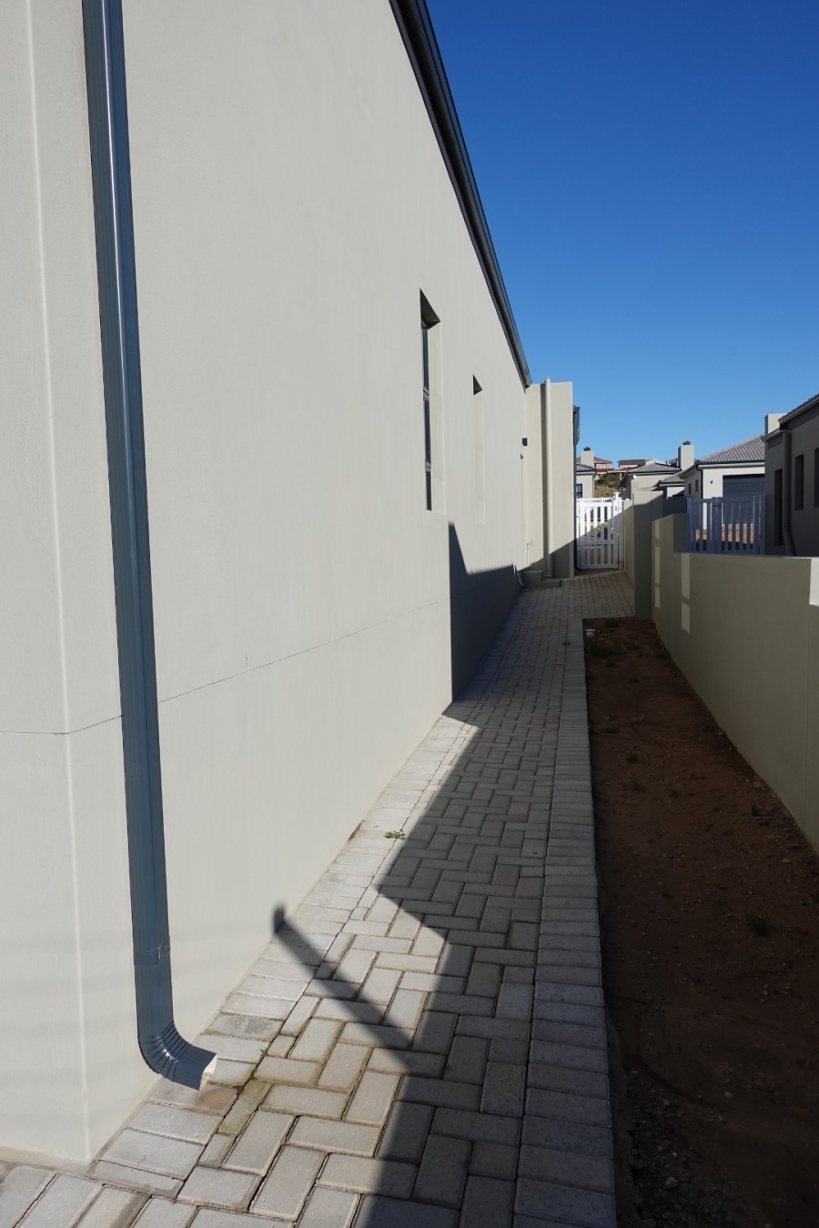 3 Bedroom Property for Sale in Reebok Western Cape